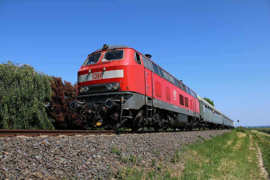 Transport kolejowy: Wygodne i efektywne rozwiązanie Twoich potrzeb logistycznych