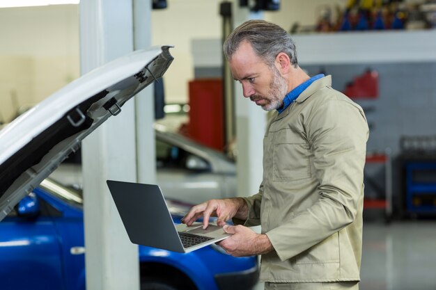 Jak nowoczesne technologie zmieniają zakupy części do pojazdów?